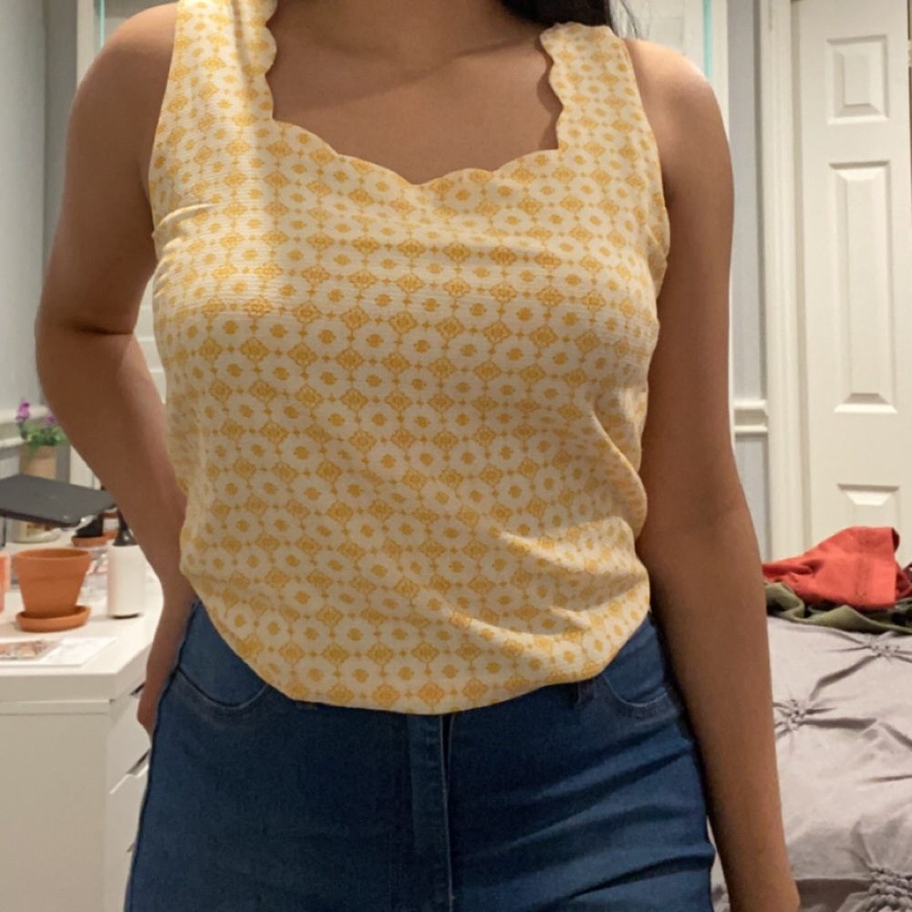 Yellow/orange strap top